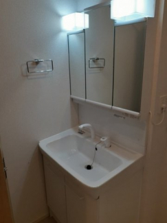 【洗面所】
