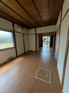 【寝室】