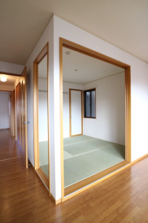 【寝室】