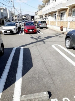 【駐車場】