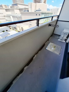 【バルコニー】