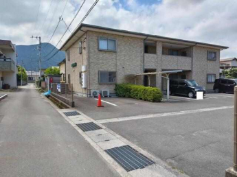 壱番館