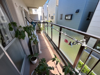 広々としたバルコニーです