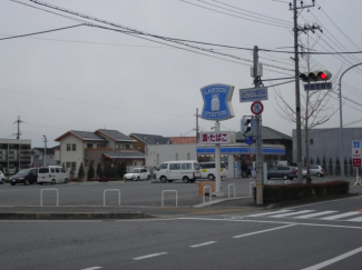 ローソン滝野下滝野二丁目店まで446ｍ