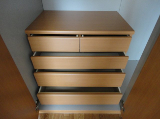 収納家具付き