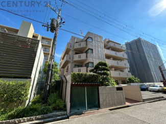 鉄筋コンクリート造5階建て