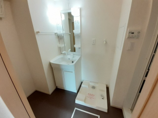 【洗面所】
