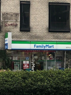 ファミリーマート神戸中山手通店まで263m