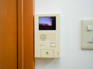 松山市高岡町のマンションの画像