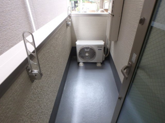 開放的で明るい空間を演出してくれるバルコニーです