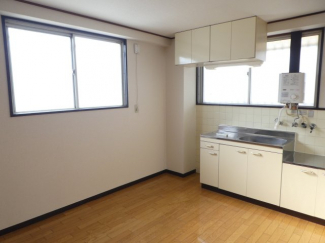 ※写真は同物件別部屋です