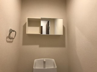 トイレ棚