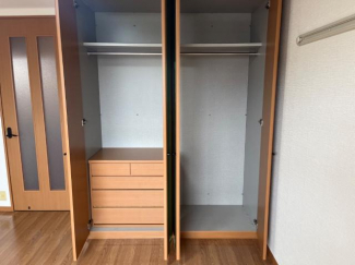 クローゼット