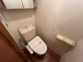 シャワー付トイレ