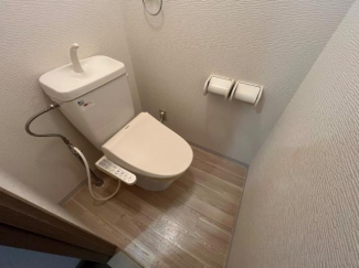 シャワー付トイレ