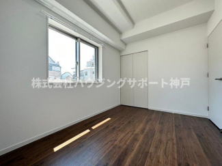 【寝室】