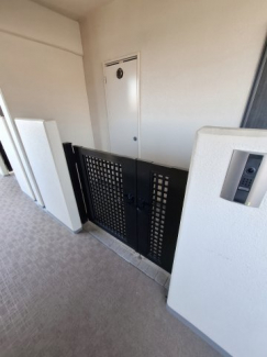 【玄関】
