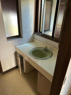 松山市越智３丁目の中古一戸建ての画像