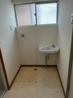 松山市市坪南１丁目の中古一戸建ての画像
