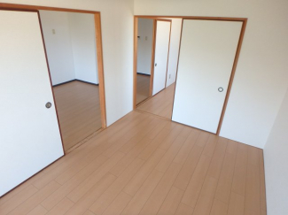明るい室内です