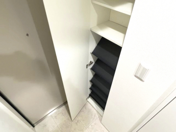 【玄関】