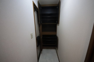 毎日通る玄関はこちらです