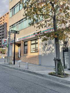 セブンイレブン神戸花隈店まで294m