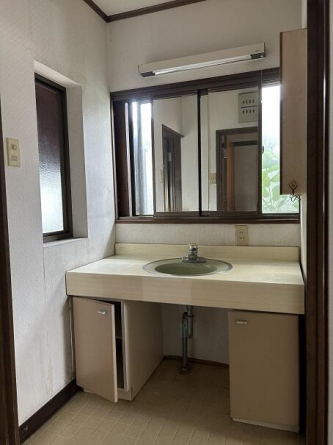 松山市越智３丁目の中古一戸建ての画像