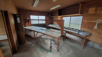 松山市来住町の倉庫の画像