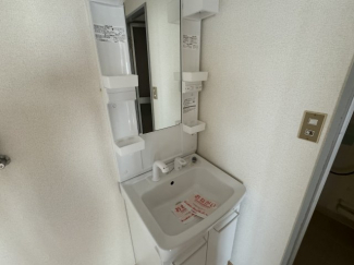 独立洗面化粧台付き