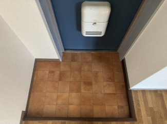 明るい玄関です