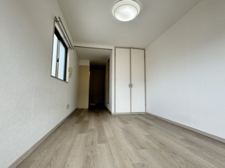 白色をベースにした明るいお部屋