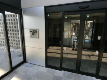 【玄関】