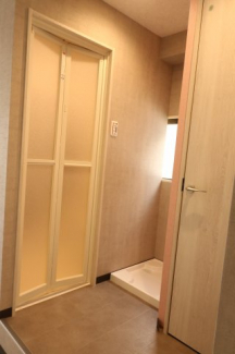 【洗面所】