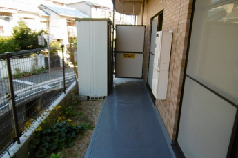 【バルコニー】