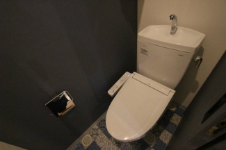 ゆったりとした空間のトイレです