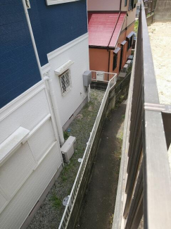 敷地南側里道（幅員０．９１ｍ）