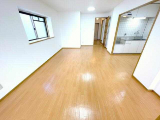 ※写真は（２０２５．２）撮影　☆洋室６帖（南西）をＬＤＫ１４