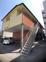 新居浜市港町のアパートの画像