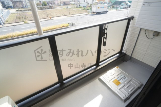 【バルコニー】