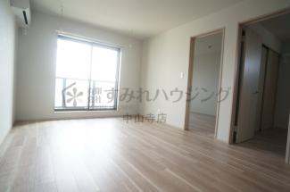 【居間・リビング】