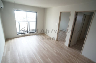 【居間・リビング】