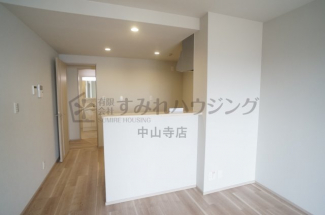 【居間・リビング】