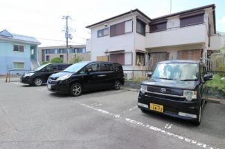 【駐車場】