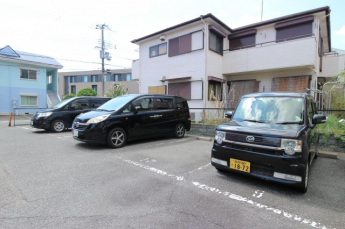 【駐車場】