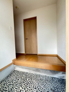 【玄関】