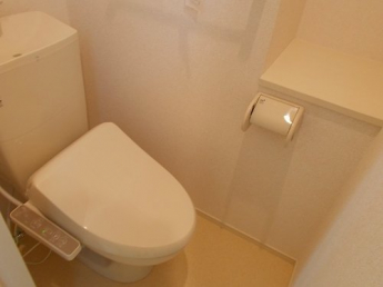 シンプルで使いやすいトイレです