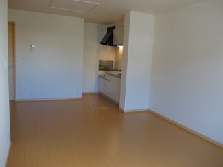 ゆったり過ごせる居間です