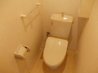 シンプルで使いやすいトイレです