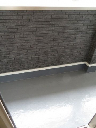 お洗濯にも便利なバルコニー付き